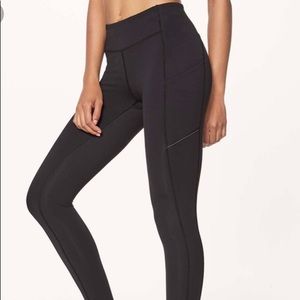 LuluLemon mid-rise black leggings with pockets